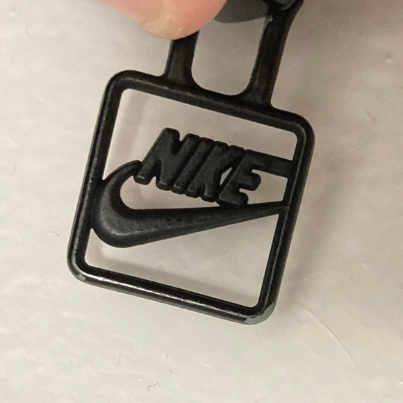Vintage Nike Windbreaker! - Picture 10 of 11